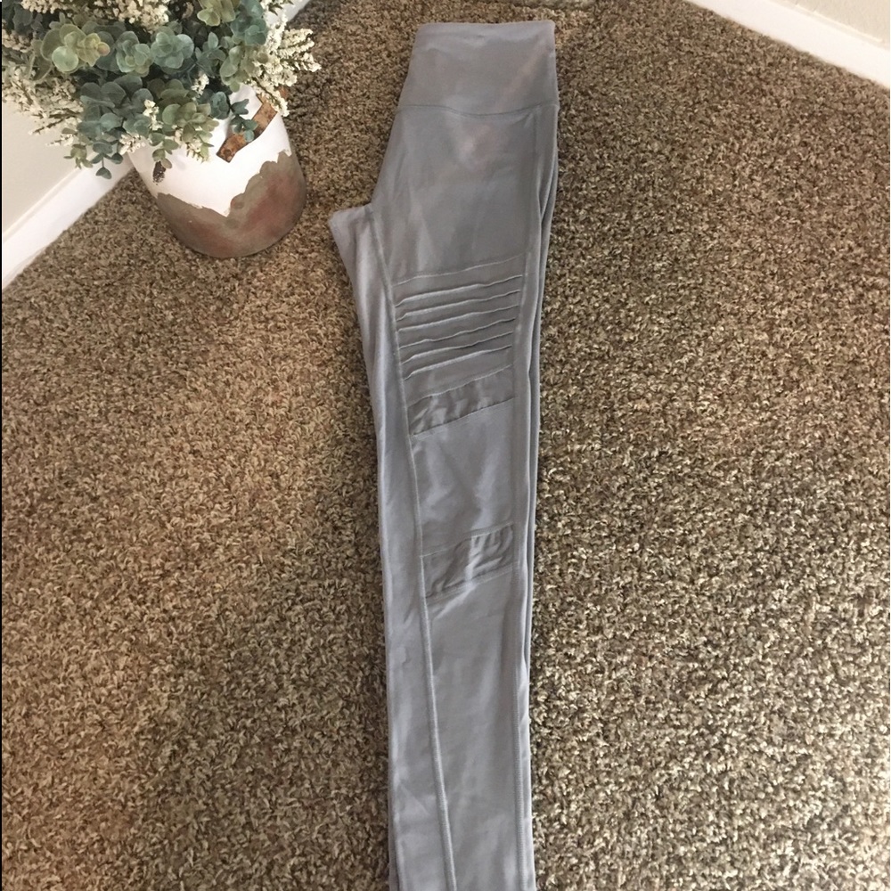 Grey Victoria Secret Sport 💪🏻